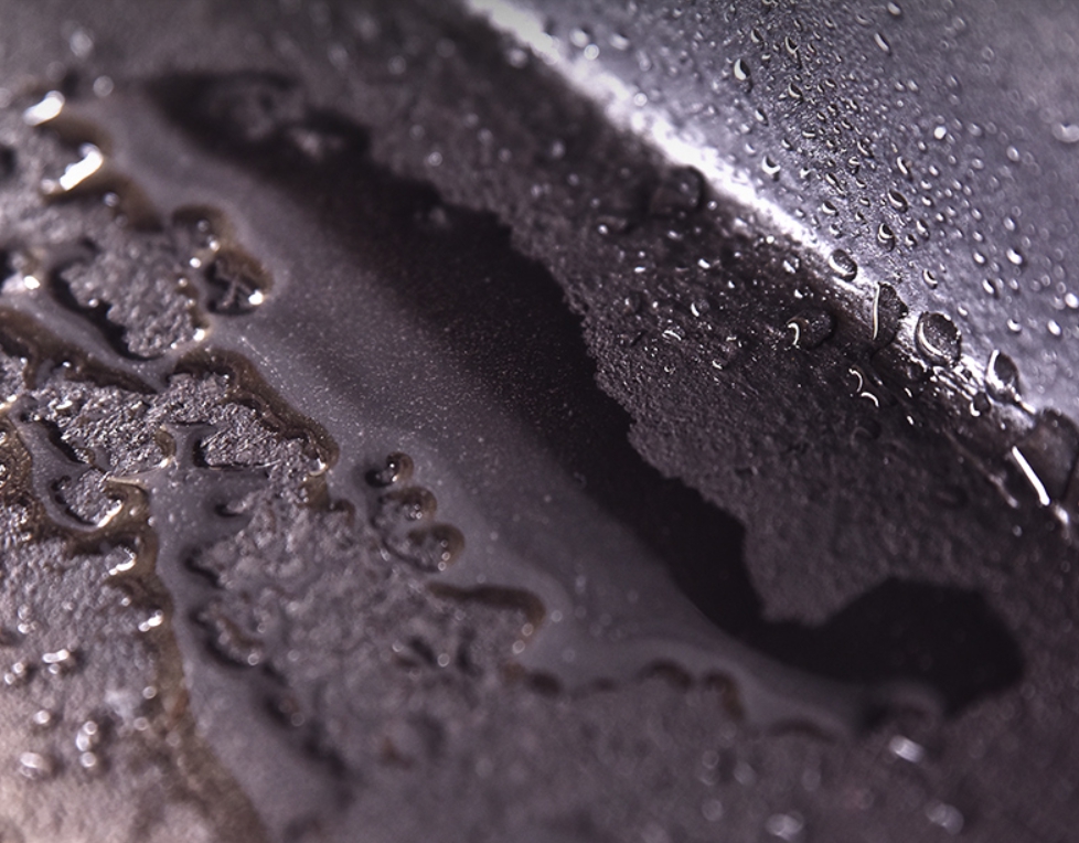 Leak Sealer Rubber Spray สเปย์กันรั่ว สเปรย์อุดรอยรั่ว สเปย์อุดรู สเปรย์กันรูรั่ว สเปรย์โฟมอเนกประสงค์ อุดรอยแตกผนัง กระป๋องใหญ่ขนาด 700 ml