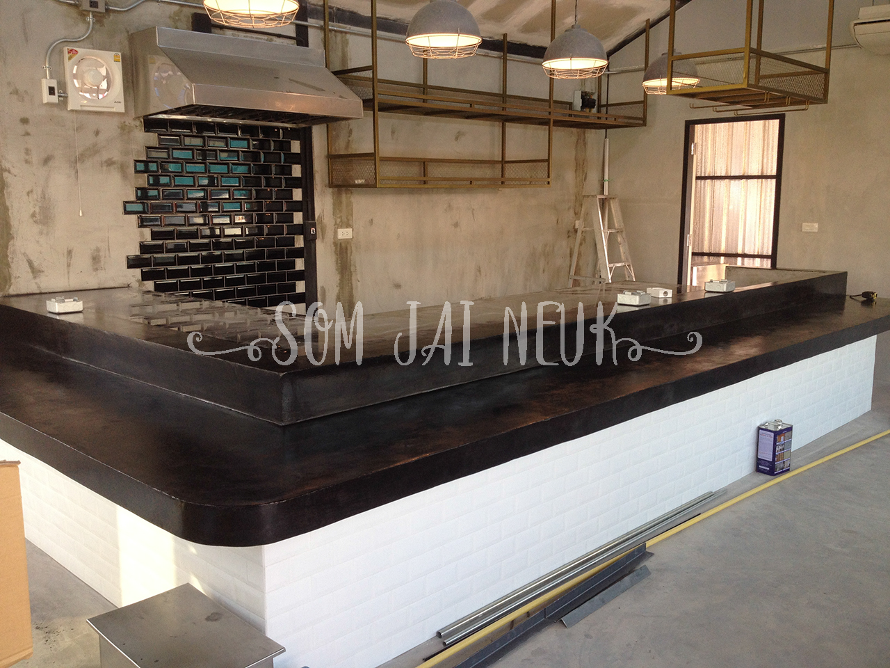 งานก่อเคาน์เตอร์บาร์ ร้าน Surf and Turf @Rama5