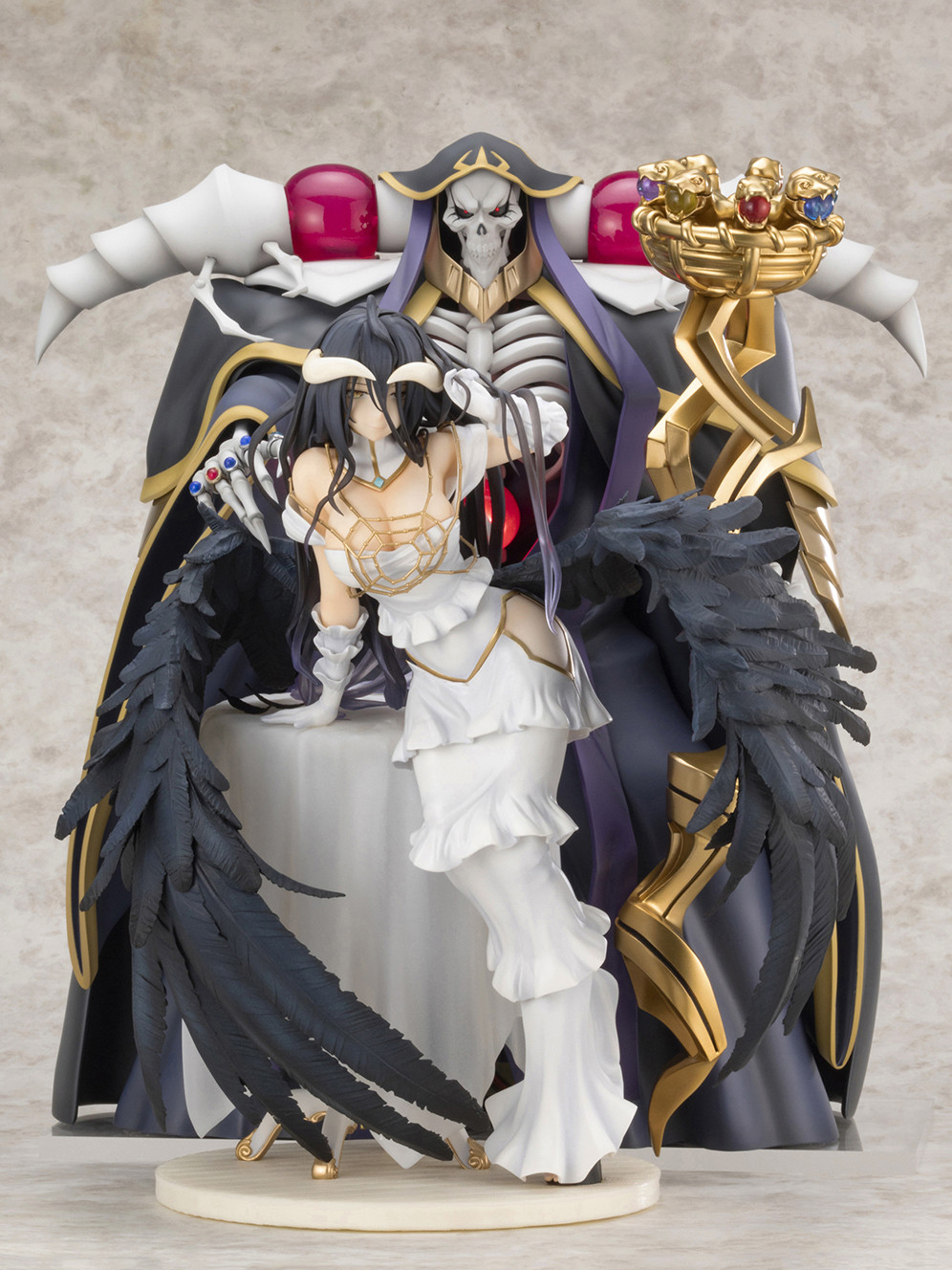 Ainz Ooal Gown