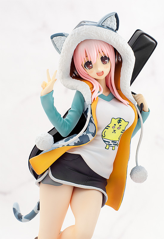 Super Sonico Tiger Hoodie Ver. 1/8 Gift