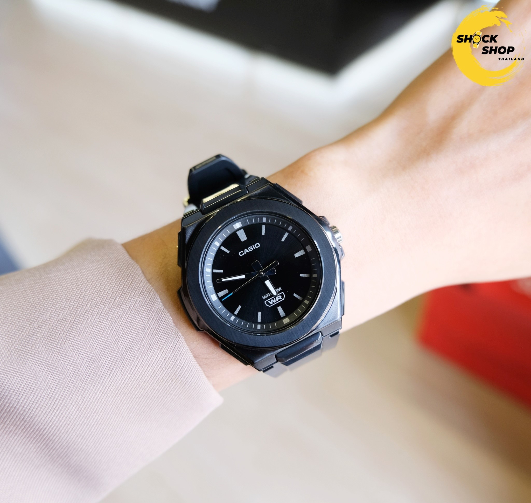 นาฬิกาข้อมือ Casio รุ่น LWA-300HB-1EV คาสิโอ