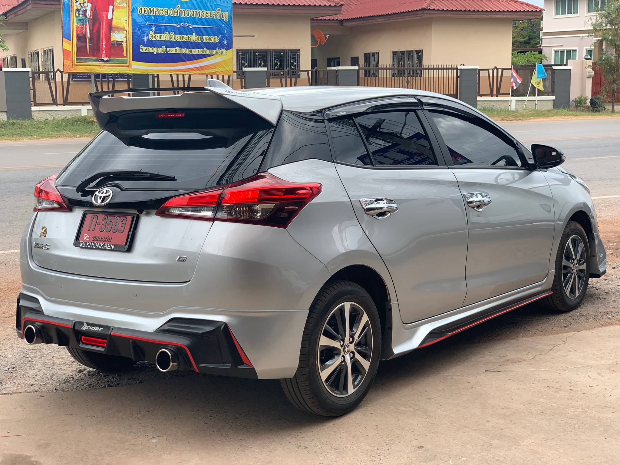 ชุดแต่ง Toyota Yaris Ativ 5D 2017 By M Rider V4