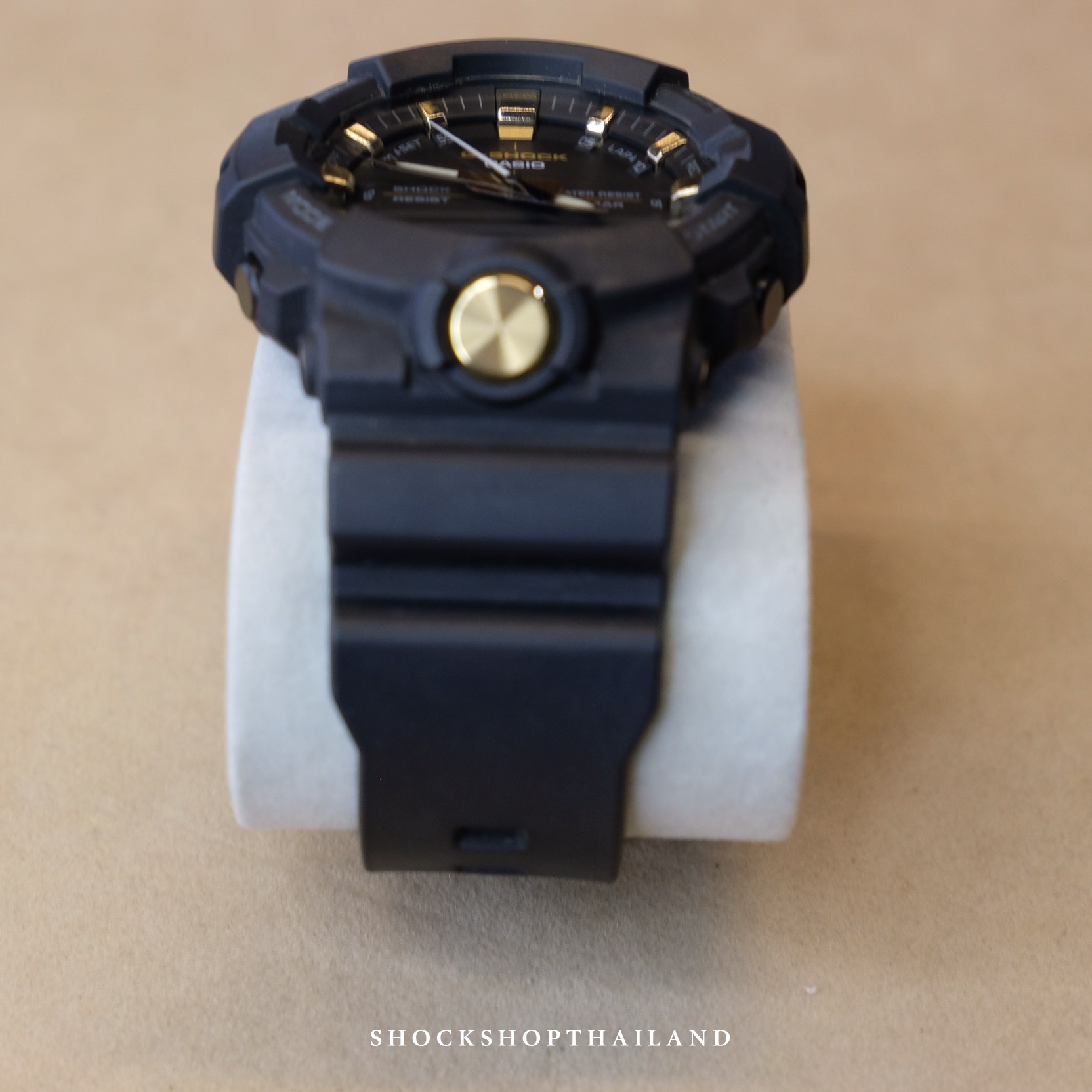 Casio G-Shock นาฬิกาผู้ชาย มือสอง ของแท้ รุ่น GA-810B-1A9 จีช็อค