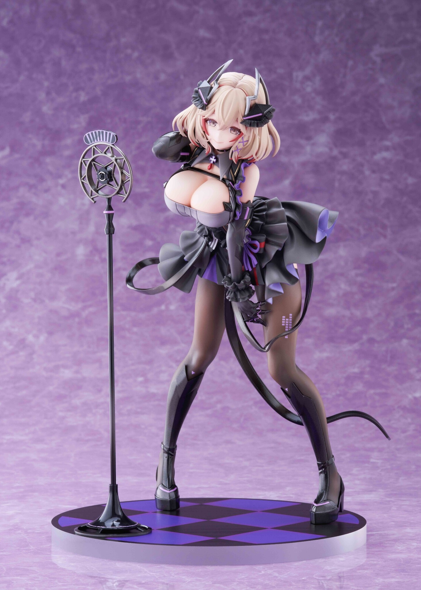 Azur Lane - Roon Golden Head