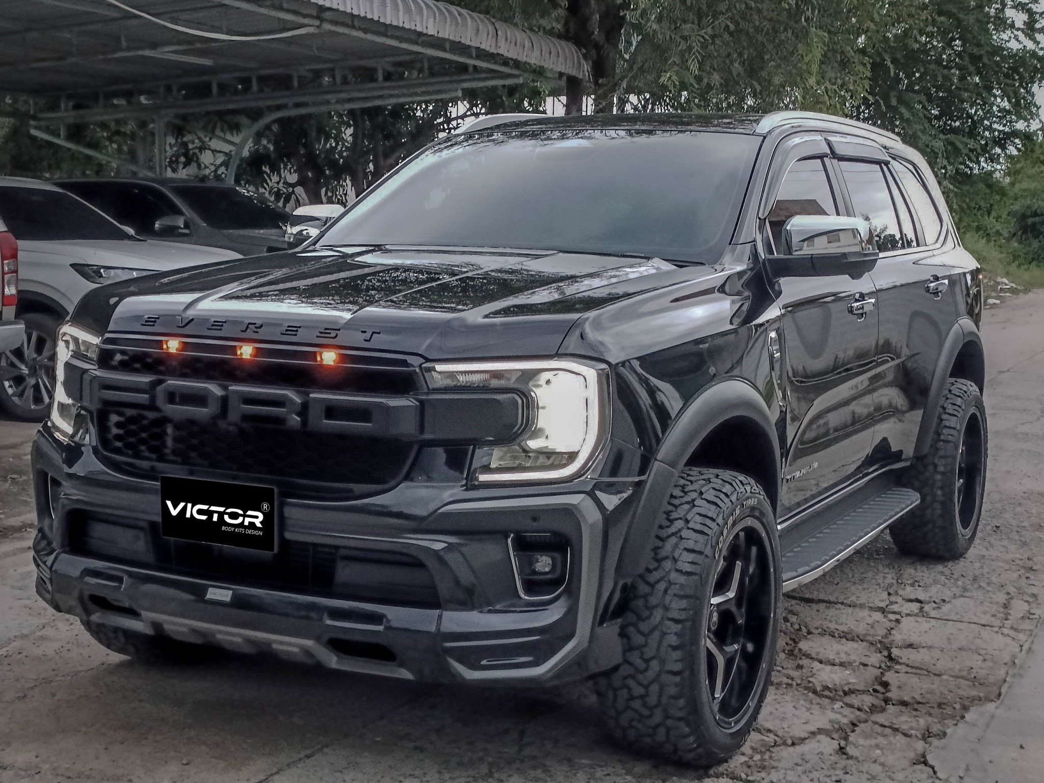 EVEREST 2022 VICTOR