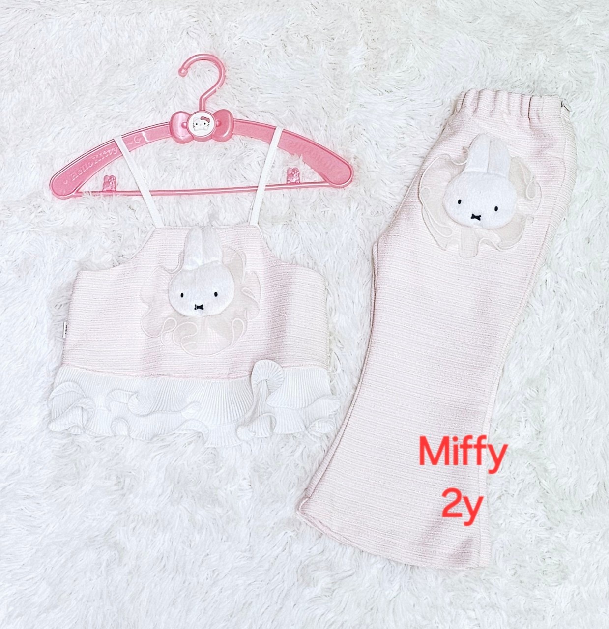 ชุดเซ็ท Miffy ไซส์ 2y มือสอง เหมือนใหม่ ไม่มีตำหนิ (ผ่านการซัก ไม่ผ่านการใช้งาน)