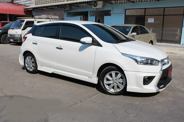 ชุดแต่ง Toyota Yaris 2014 รุ่น TRD
