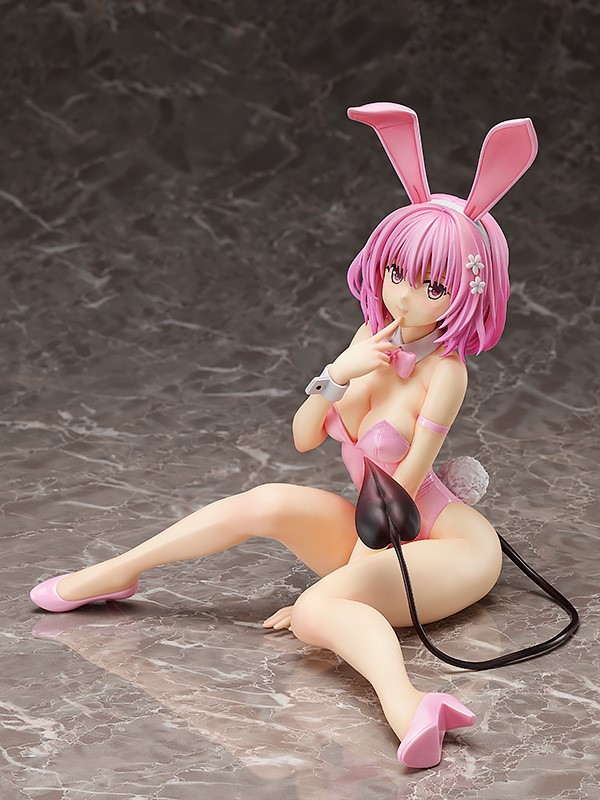 Momo Belia Deviluke Bare Leg Bunny Ver