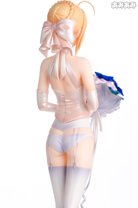 Saber 10th Royal Dress ver. (REISSUE)