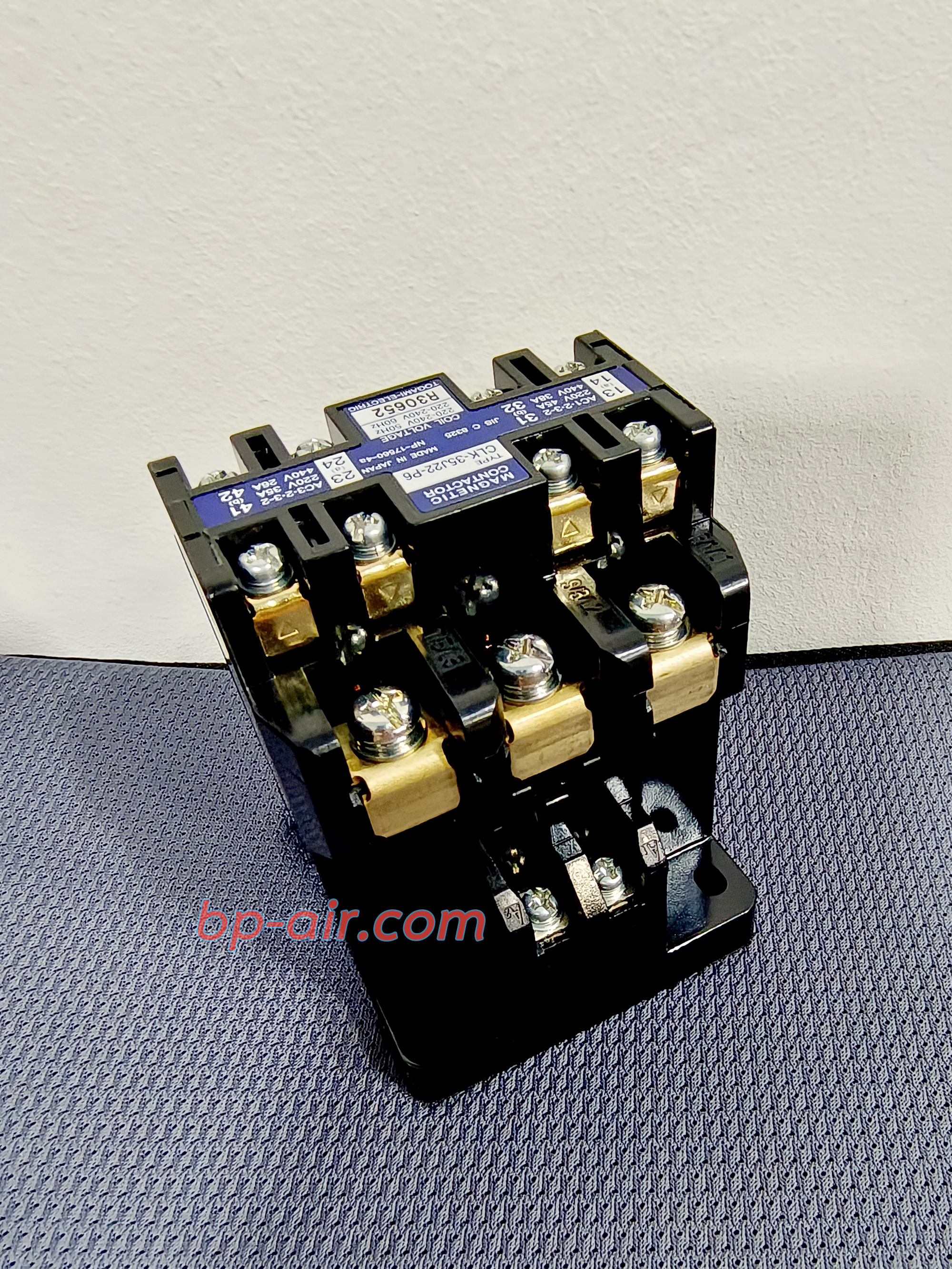 แมกเนติก CLK-35J22-P6