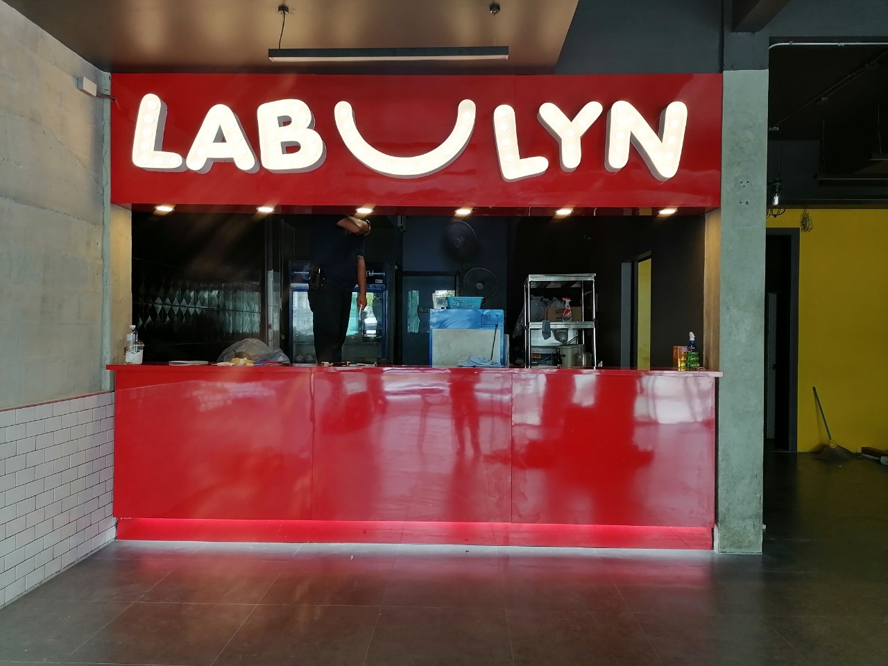 ป้ายกล่องไฟ