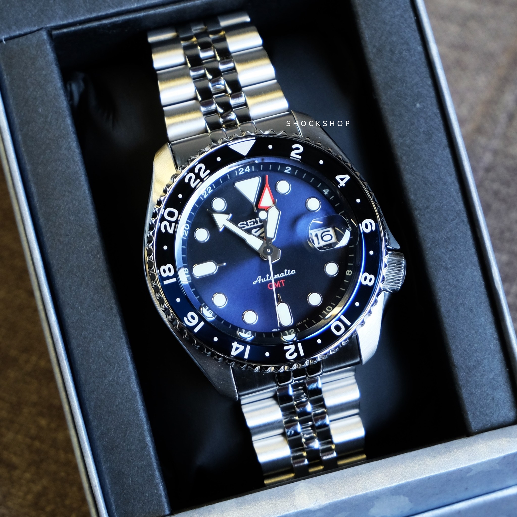 นาฬิกาข้อมือ NEW SEIKO 5 SPORTS AUTOMATIC G.M.T รุ่น SSK003K