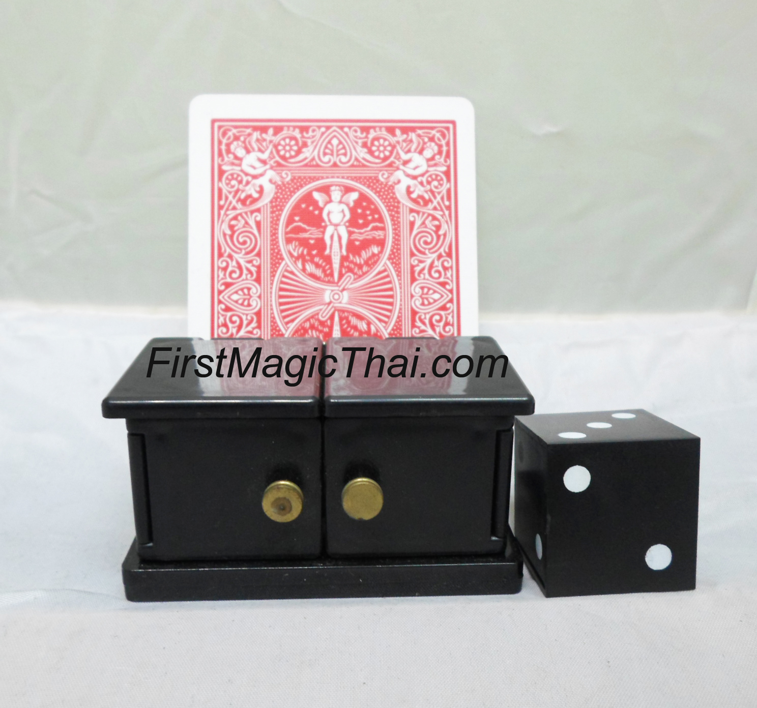 กล่องเต๋าย้ายที่ (เล็ก)