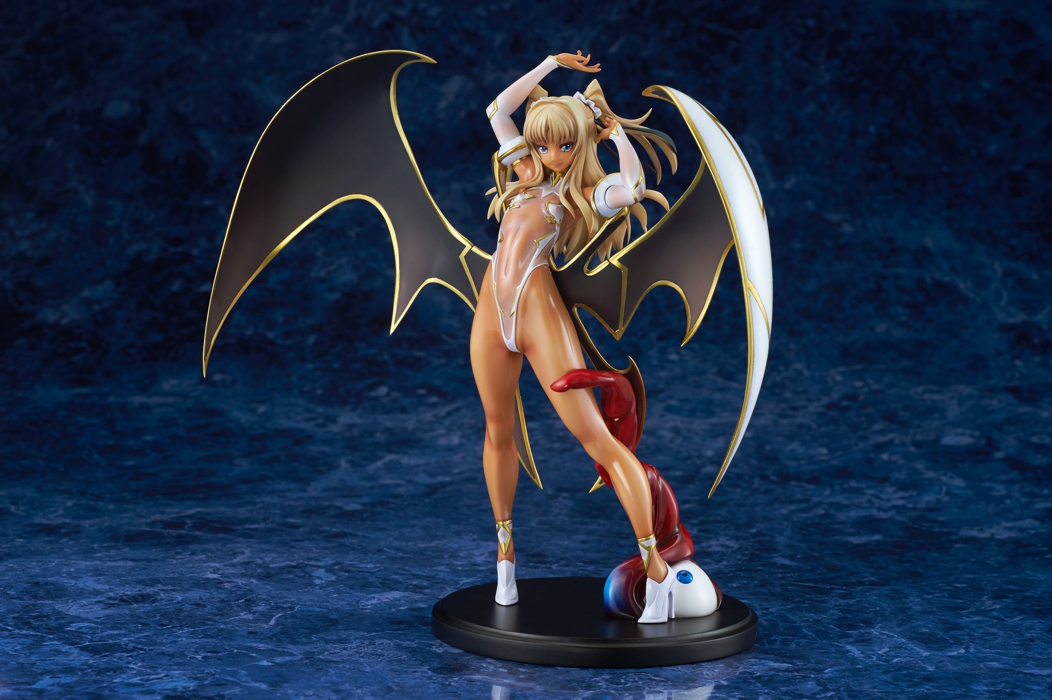 Futaba Lily Ramses Bikyaku Misetsuke ver