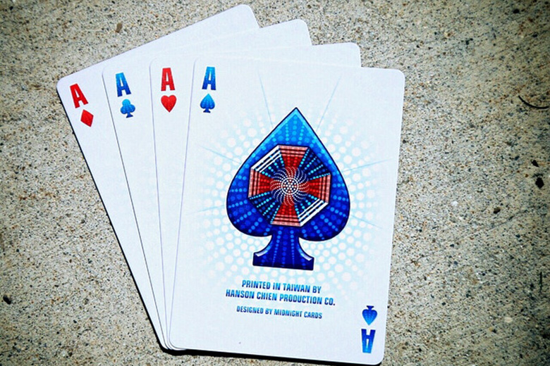 The OCULUS Playing Cards by Midnight Cards