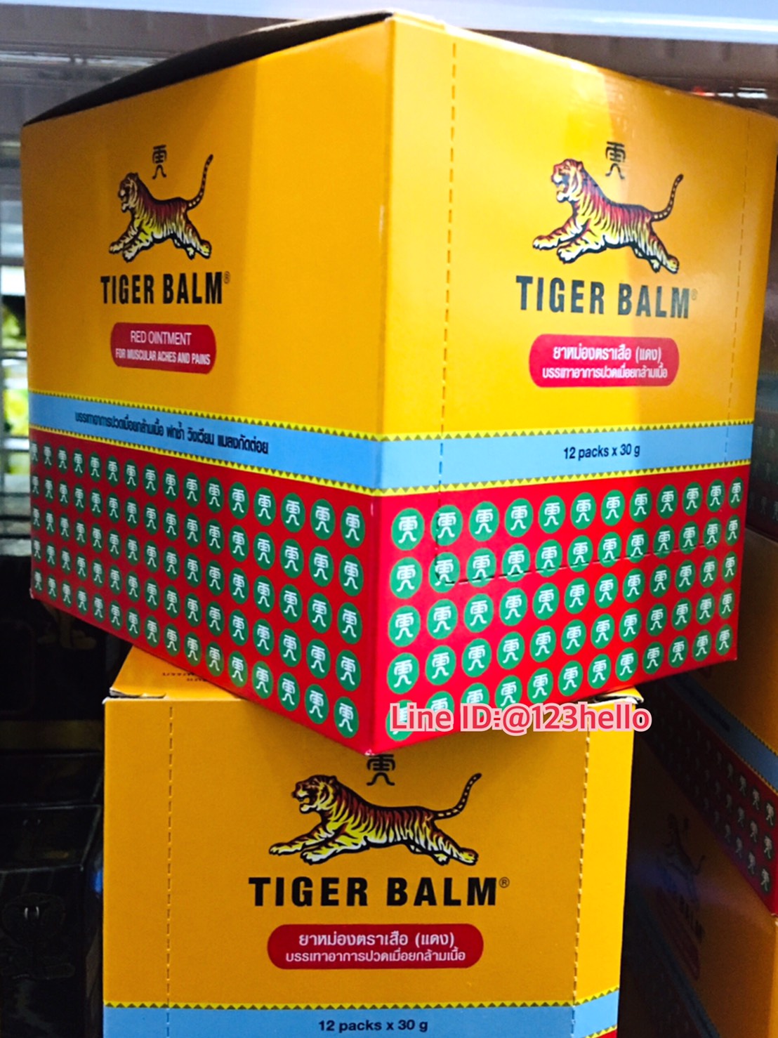 TIGER BALM RED OINTMENT ยาหม่องตราเสือ (แดง) บรรจุ 12 packs x 30 g