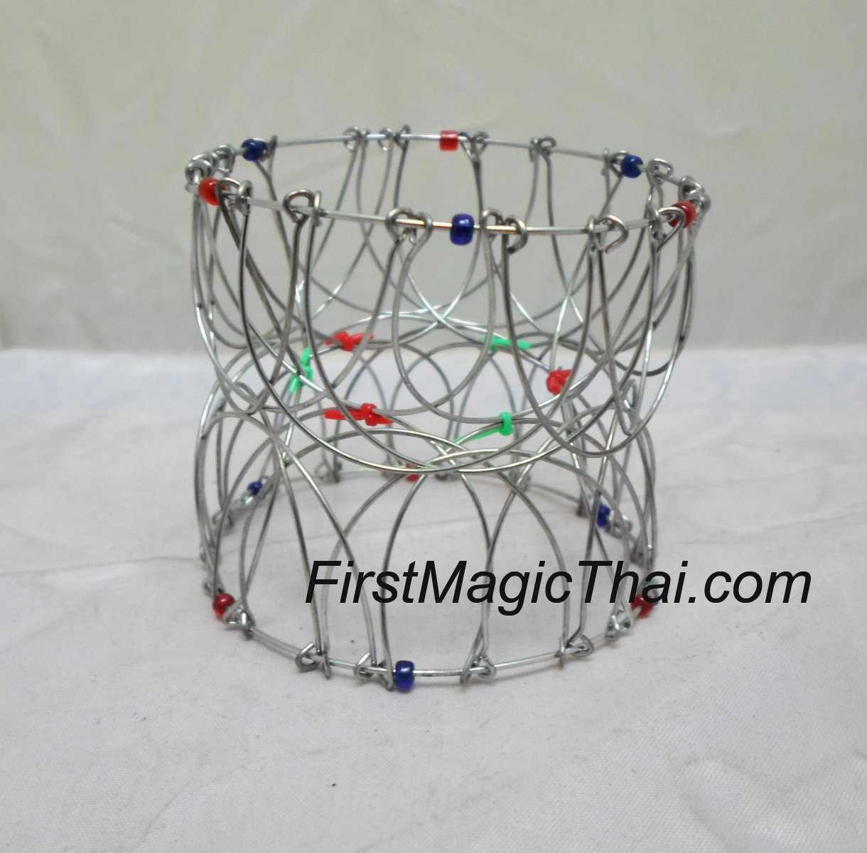 ห่วงลวดพิศวงค์ (ใหญ่)