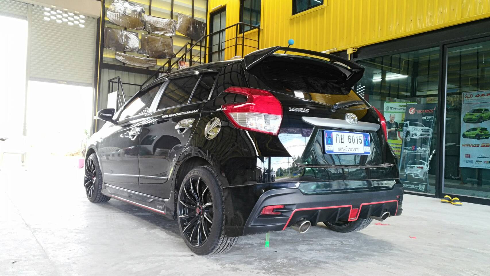 สปอยเลอร์ Viper Yaris 2014