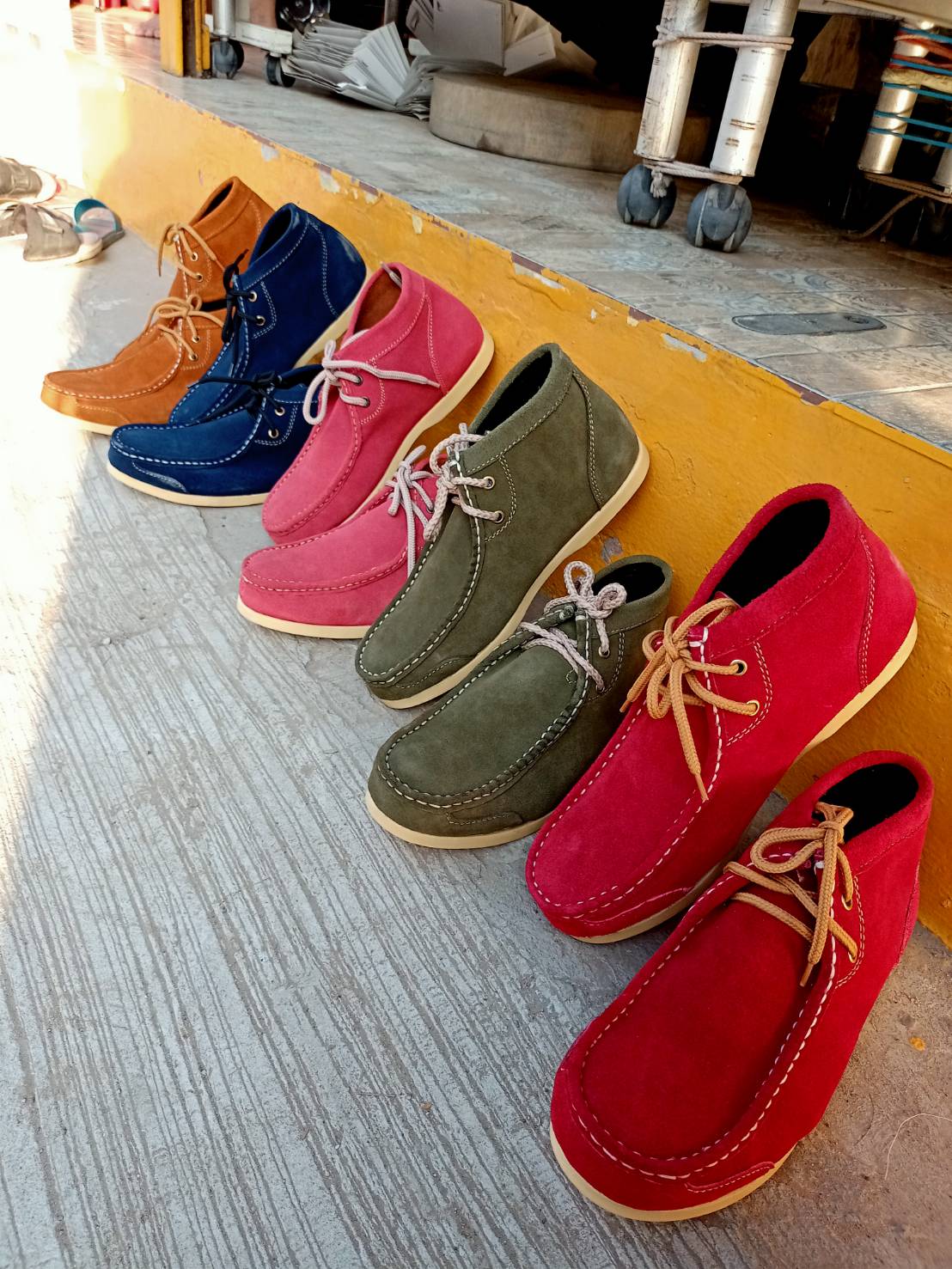 รองเท้าเซ็ฟตี้ รุ่นหุ้มข้อเช็คโก สีกรม