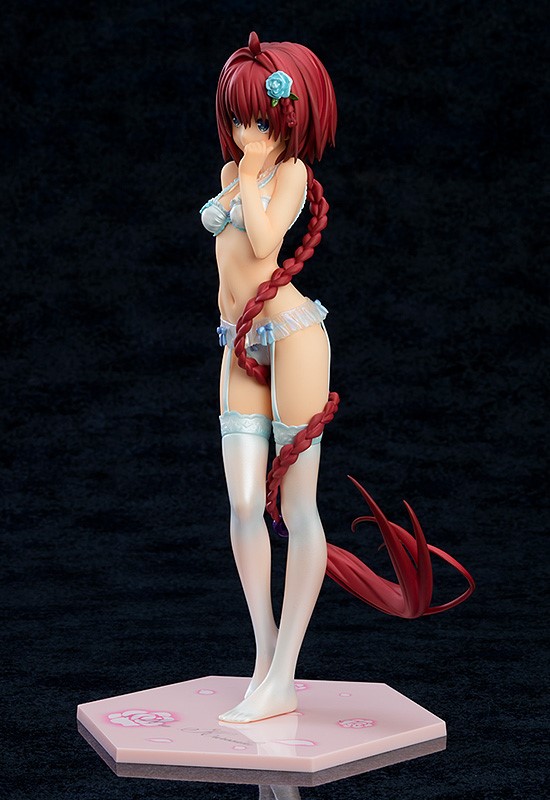 Mea Kurosaki Refined Ver