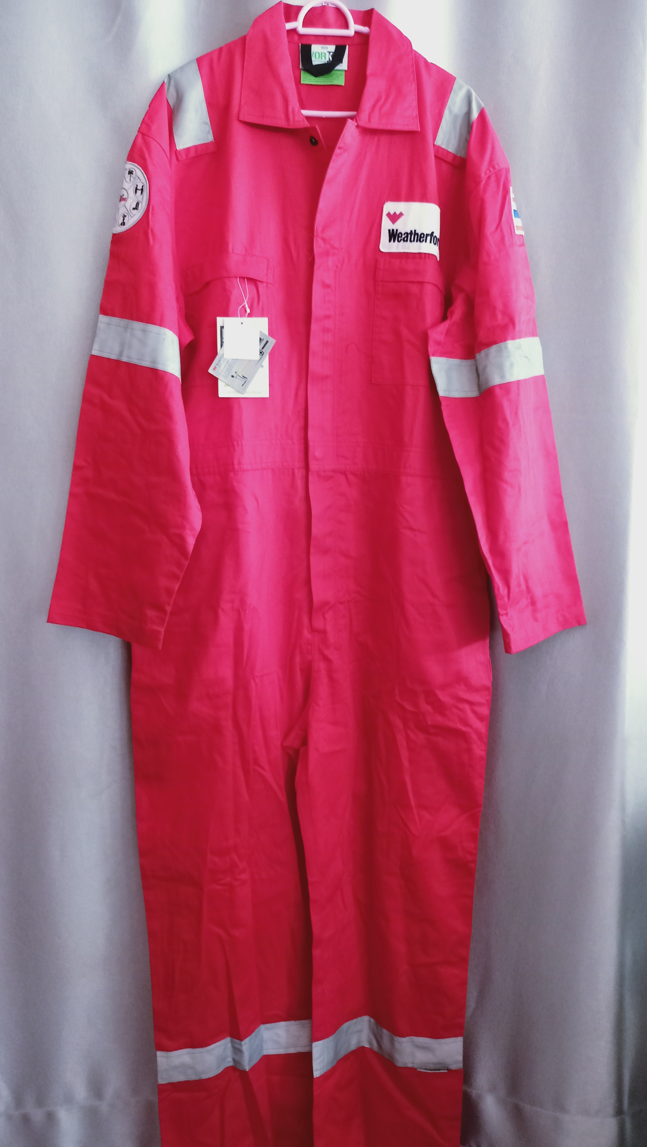 ชุดหมี coverall แถบสะท้อนแสง 3M สีแดง แบบปิดซิป ผ้า TC ชุดทำงาน ชุดหมี ชุดหมีเซฟตี้ ชุดหมีกู้ภัย ชุดหมีแฟชั่น เข้ารูป coverall ทุกไซส์
