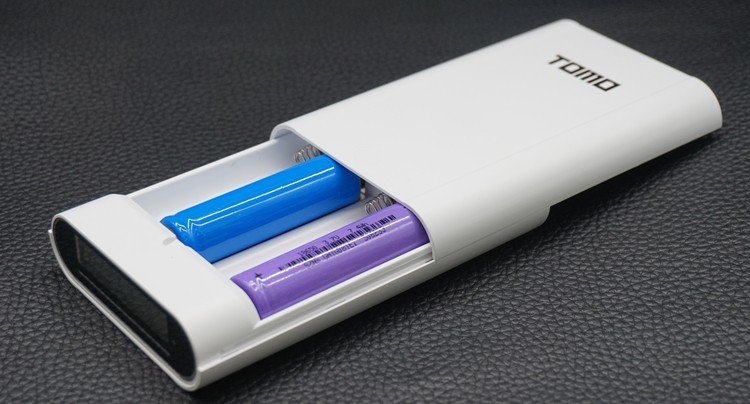 เพาเวอร์แบงค์ 18650 เครื่องชาร์จถ่าน 18650 Tomo M4 จอ LCD Power Bank & Charger 18650