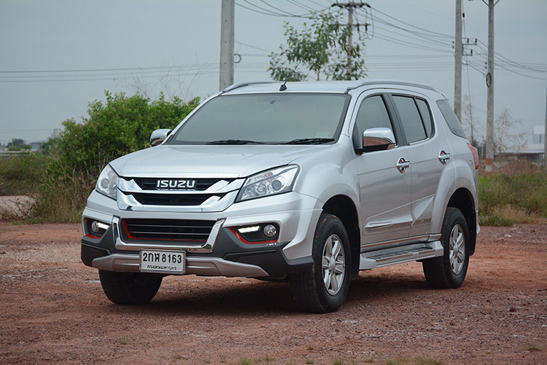 ชุดแต่ง Isuzu Mu-X รุ่น Freeform FX