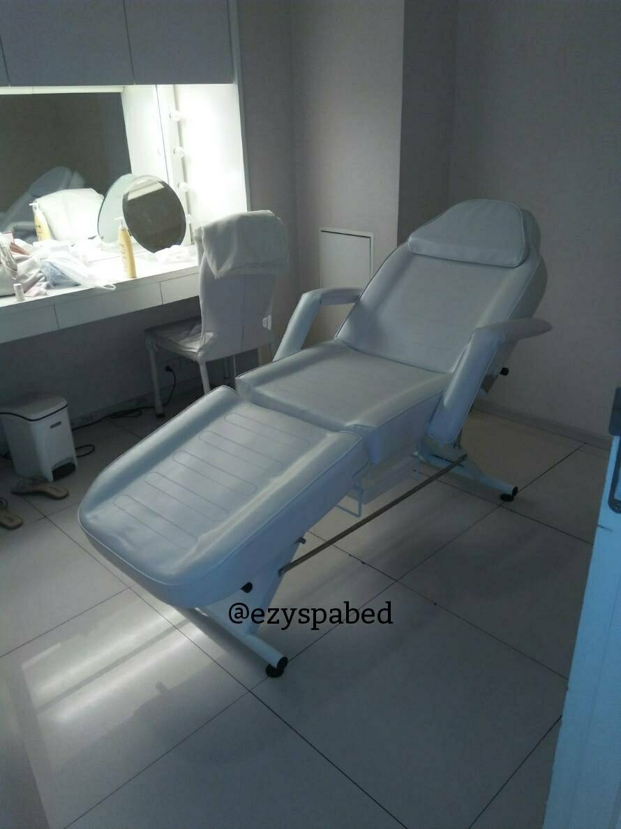 เตียงทรีทเม้นท์ เตียงสักคิ้ว แบบปรับระดับ แบบmanual รุ่น 626 พร้อมถาดใส่อุปกรณ์ใต้เตียง