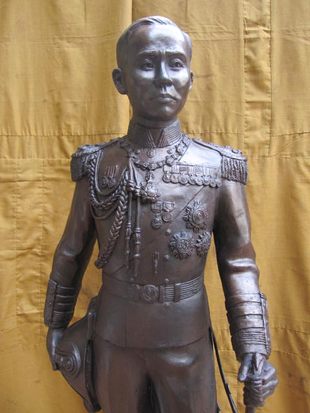 พระบรมรูป กรมหลวงชุมพรฯ สูง 140 ซม.