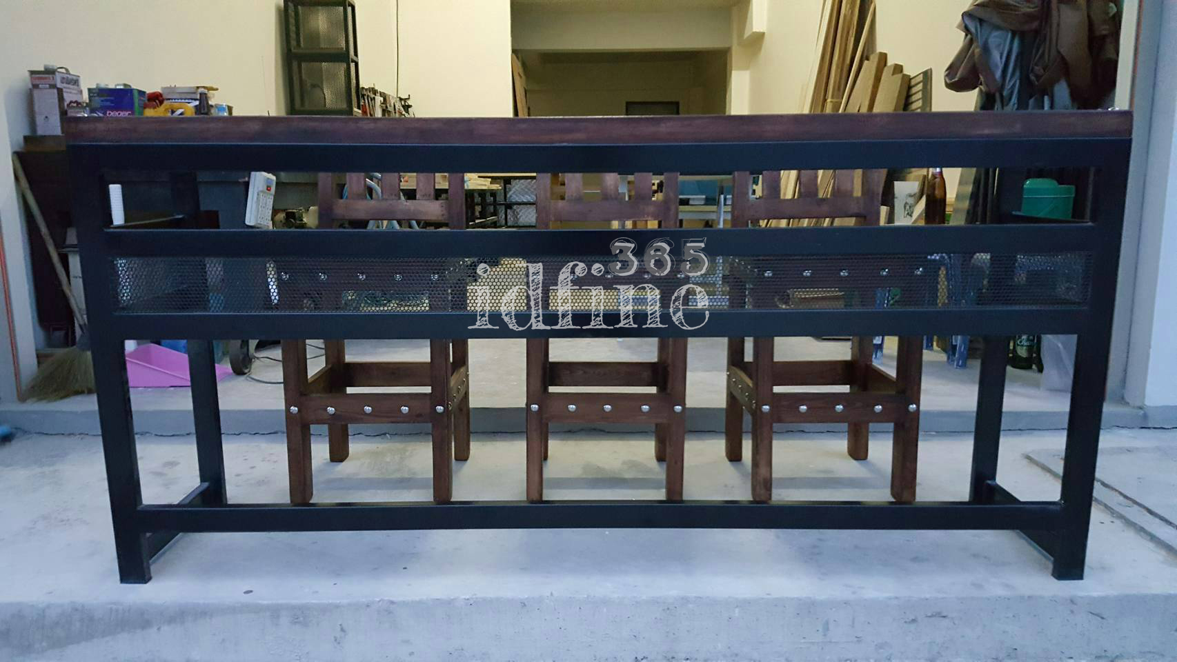 ชุดโต๊ะบาร์และเก้าอี้สตูล สไตล์ลอฟท์ คุณภาพดี ราคาถูกใจ