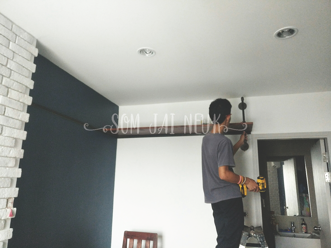 ตกแต่งเฟอร์แนวลอฟท์คอนโดทั้งห้อง @Ideo Mobi Bangsue Condo