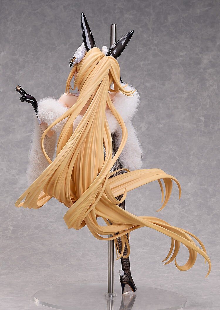 Goddess of Victory Nikke - Rupee Luxury Rabbit