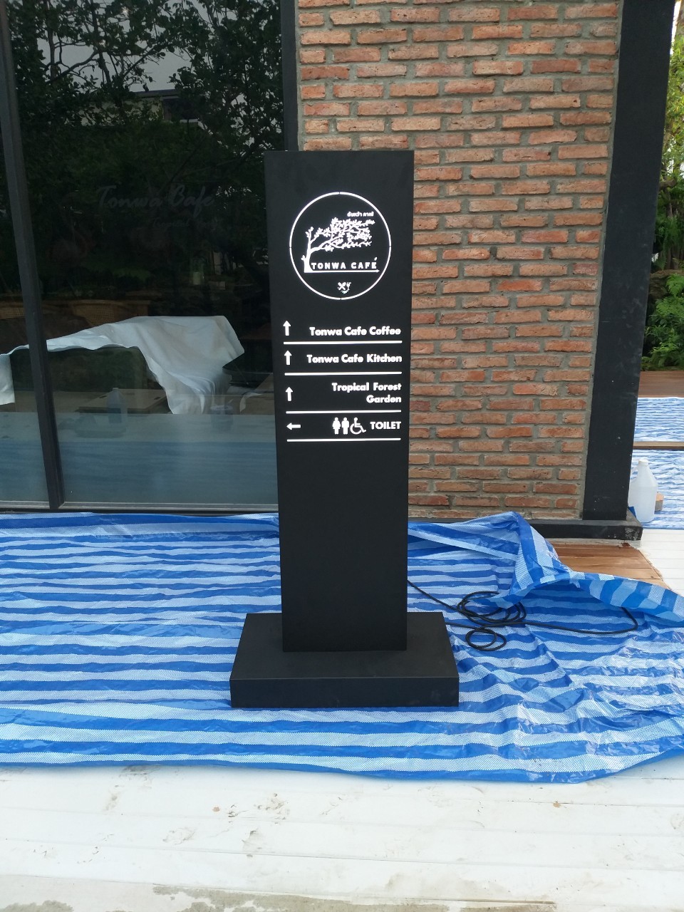 งานป้ายกล่องไฟ