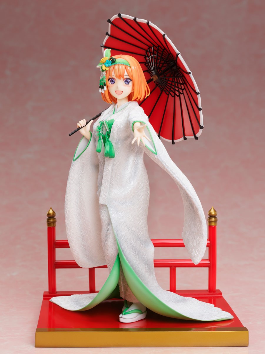 Yotsuba Nakano Shiromuku
