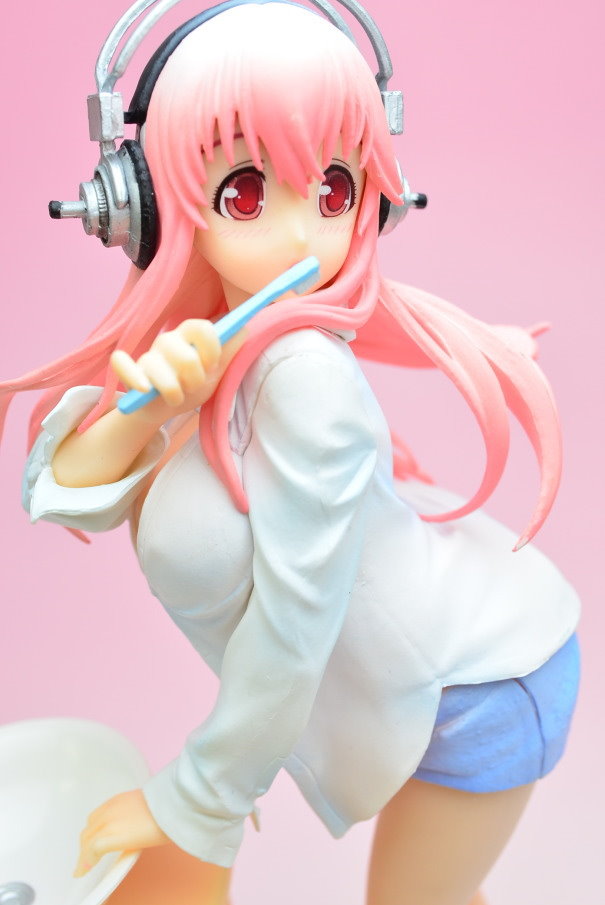 FuRyu Prize Ver. Report Brushing