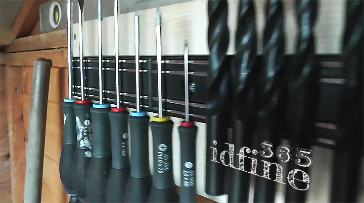 แถบแม่เหล็กติดผนังเอนกประสงค์ สำหรับติดมีด อุปกรณ์ในครัว เครื่องมือช่างของคุณให้เป็นระเบียบ คุณภาพดี ราคาถูกใจ ส่งฟรีลงทะเบียน