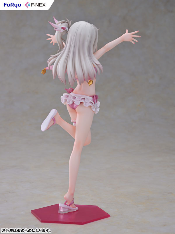 Illyasviel von Einzbern Swimsuit ver.
