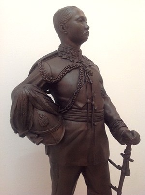 รูปหล่อ เสด็จพ่อ รัชกาลที่ 5 พิมพ์ใหญ่ ประทับยืน สูง 100 cm