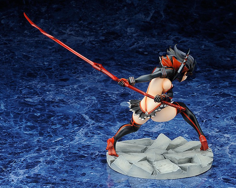 Ryuko Matoi : Kamui Senketsu Ver. (re-run)