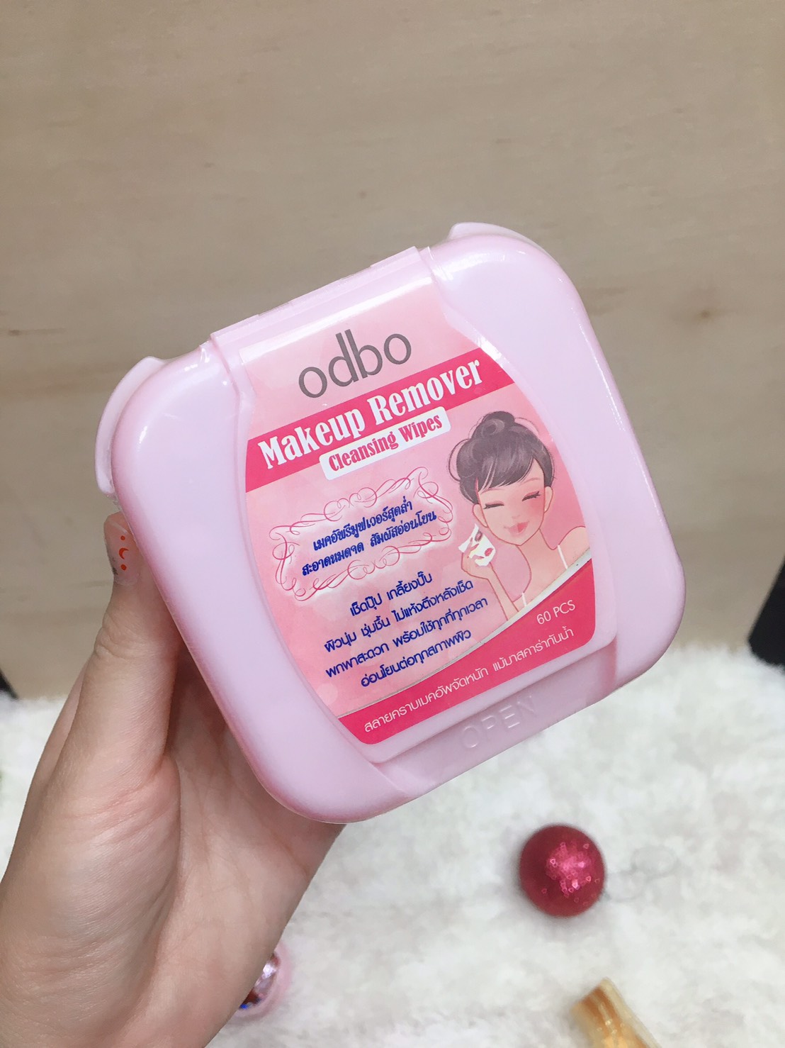 odbo Makeup Remover Cleansing Wipes 60 PCS โอดีบีโอ เม็คอัพ รีมูฟเวอร์ คลีนซิ่ง ไวพส์