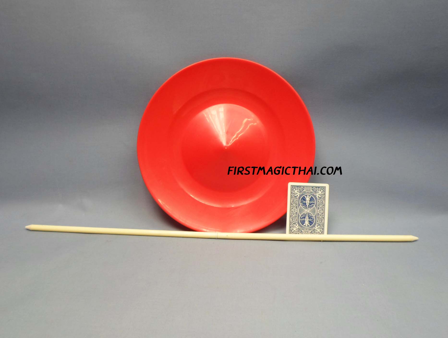 จานกายกรรม สีแดง / Plate spinning