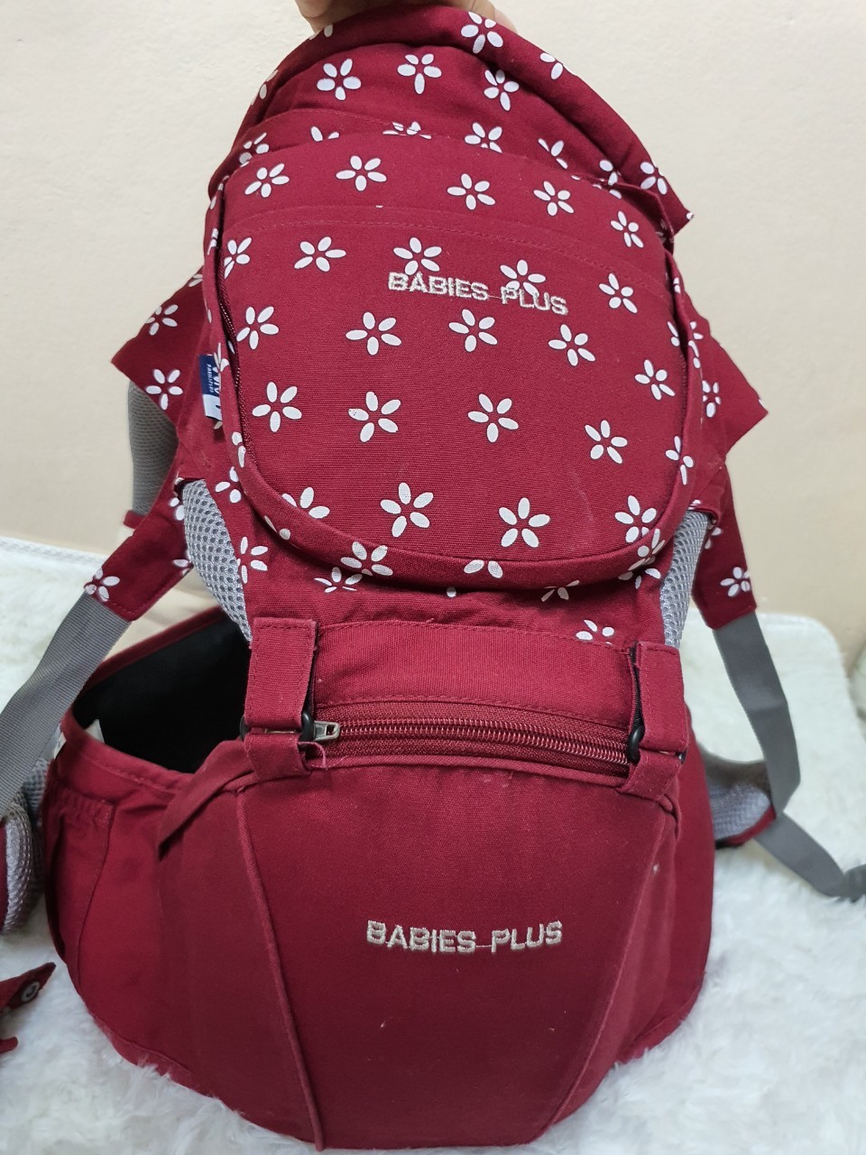 เป้อุ้มเด็ก Fin Babies Plus Hip Seat 2in1 รุ่น USE-6601 มือสอง เหมือนใหม่