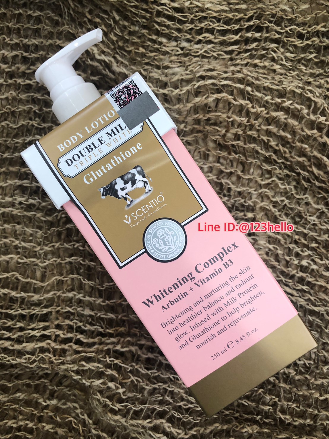 SCENTIO DOUBLE MILK BODY LOTION เซนทิโอ ดับเบิ้ลมิลค์ ทริปเปิ้ล ไวท์ บอดี้ โลชั่น 250 ml.