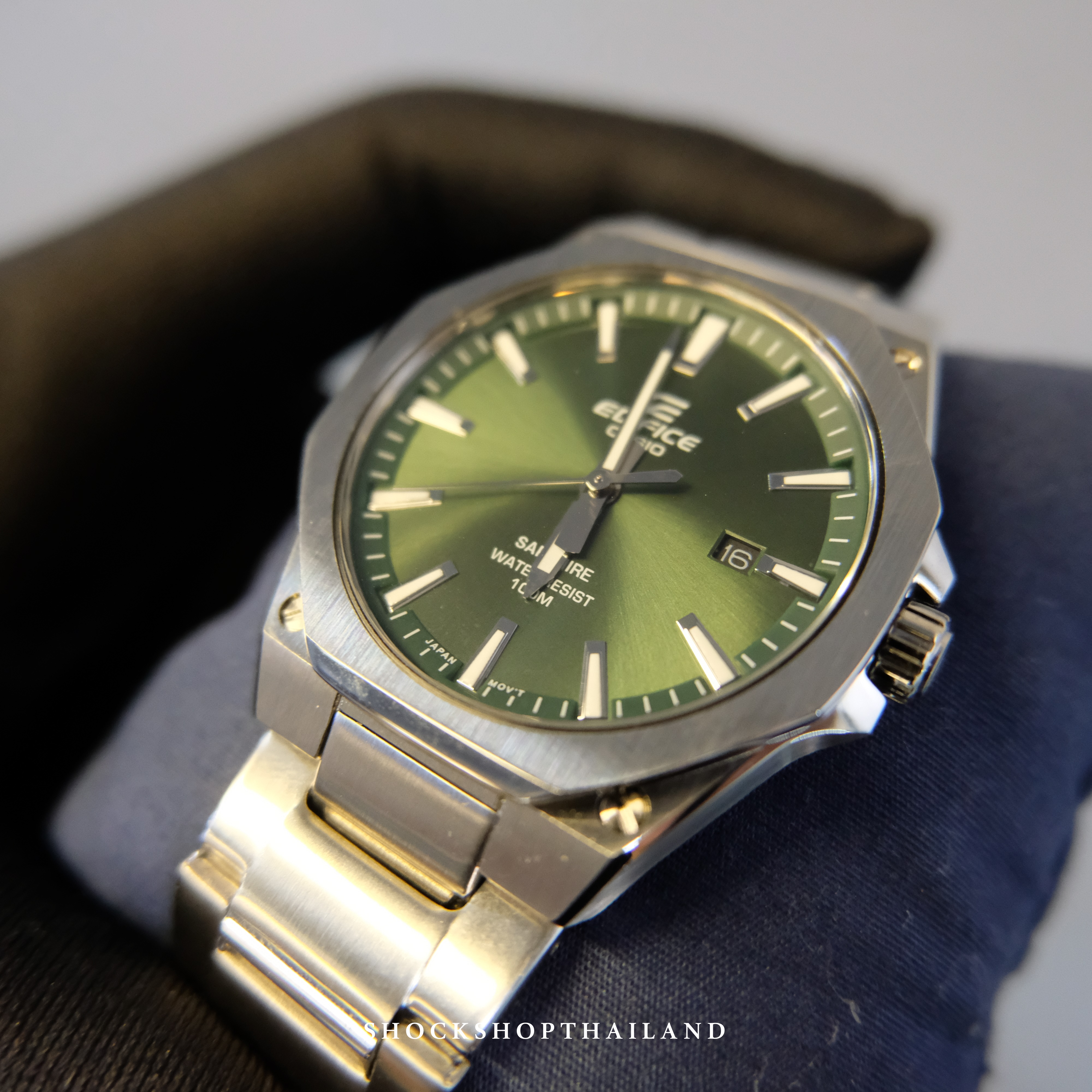 นาฬิกาผู้ชาย Casio Edifice รุ่น EFR-S108D-3AV คาสิโอ