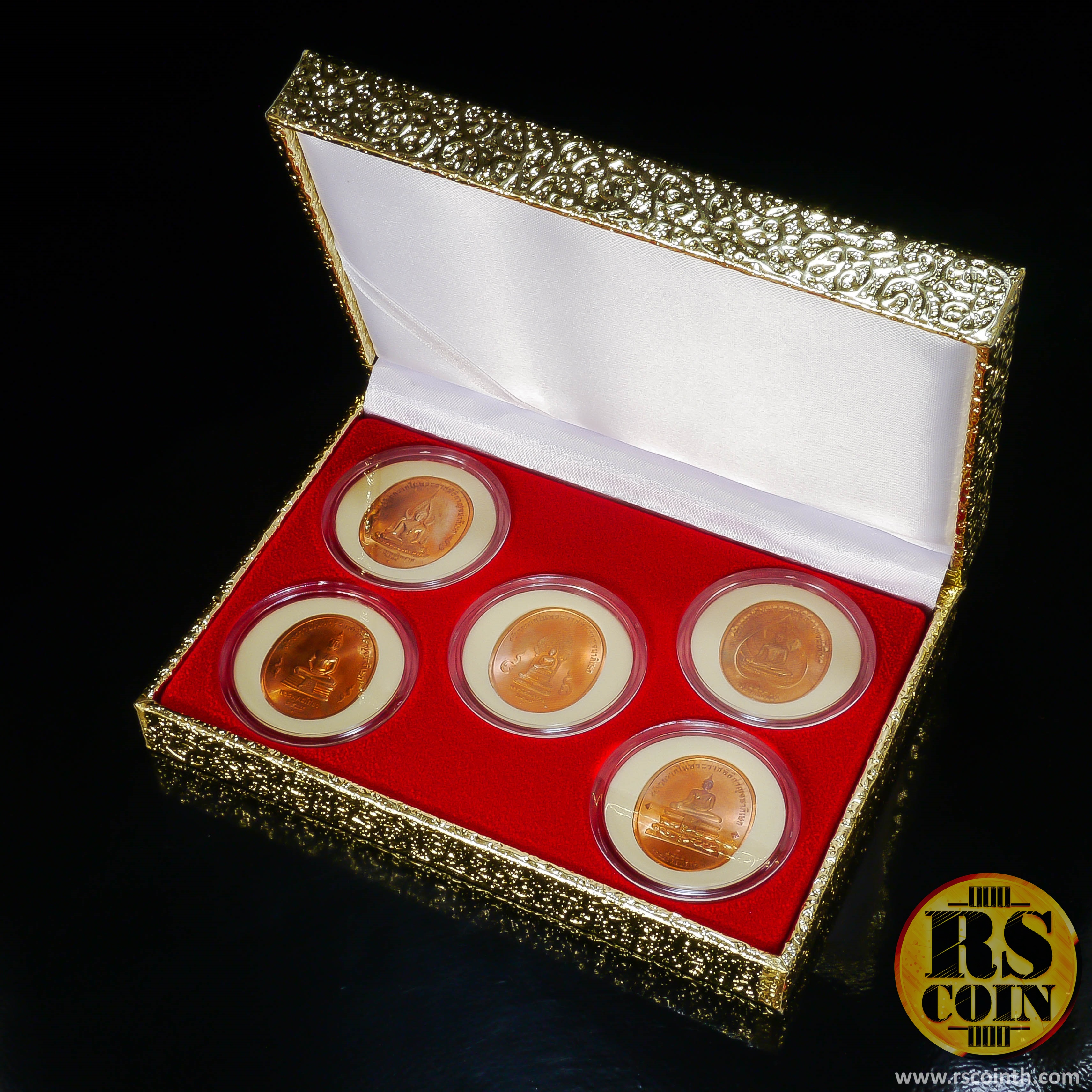 ชุดเหรียญทองแดง เหรียญที่ระลึกพระพุทธปัญจภาคี (เซ็ต 5 เหรียญพร้อมกล่องสะสม)