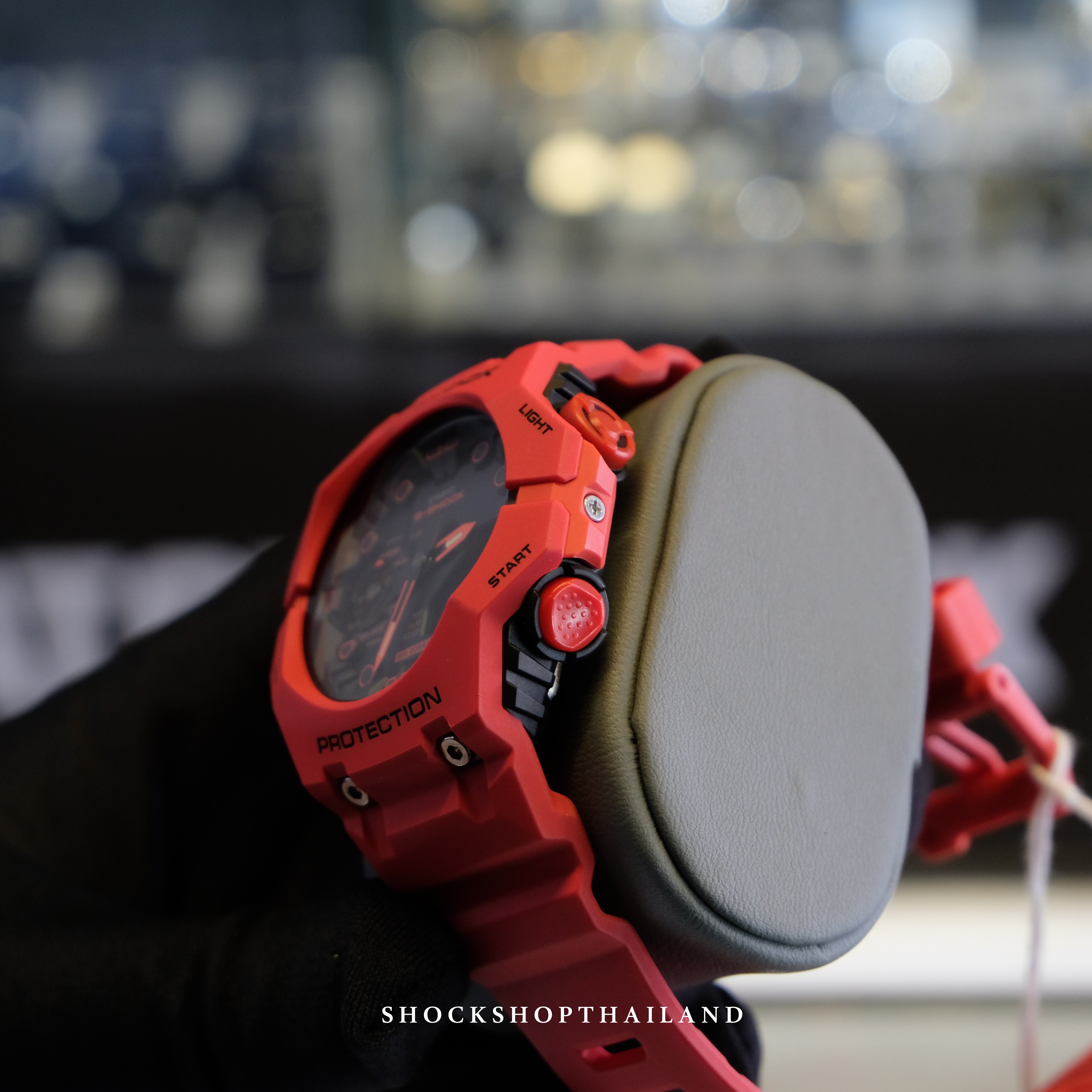 นาฬิกาผู้ชาย G-Shock รุ่น GA-B001-4A ซีรีส์ GA-B001 จีช็อค