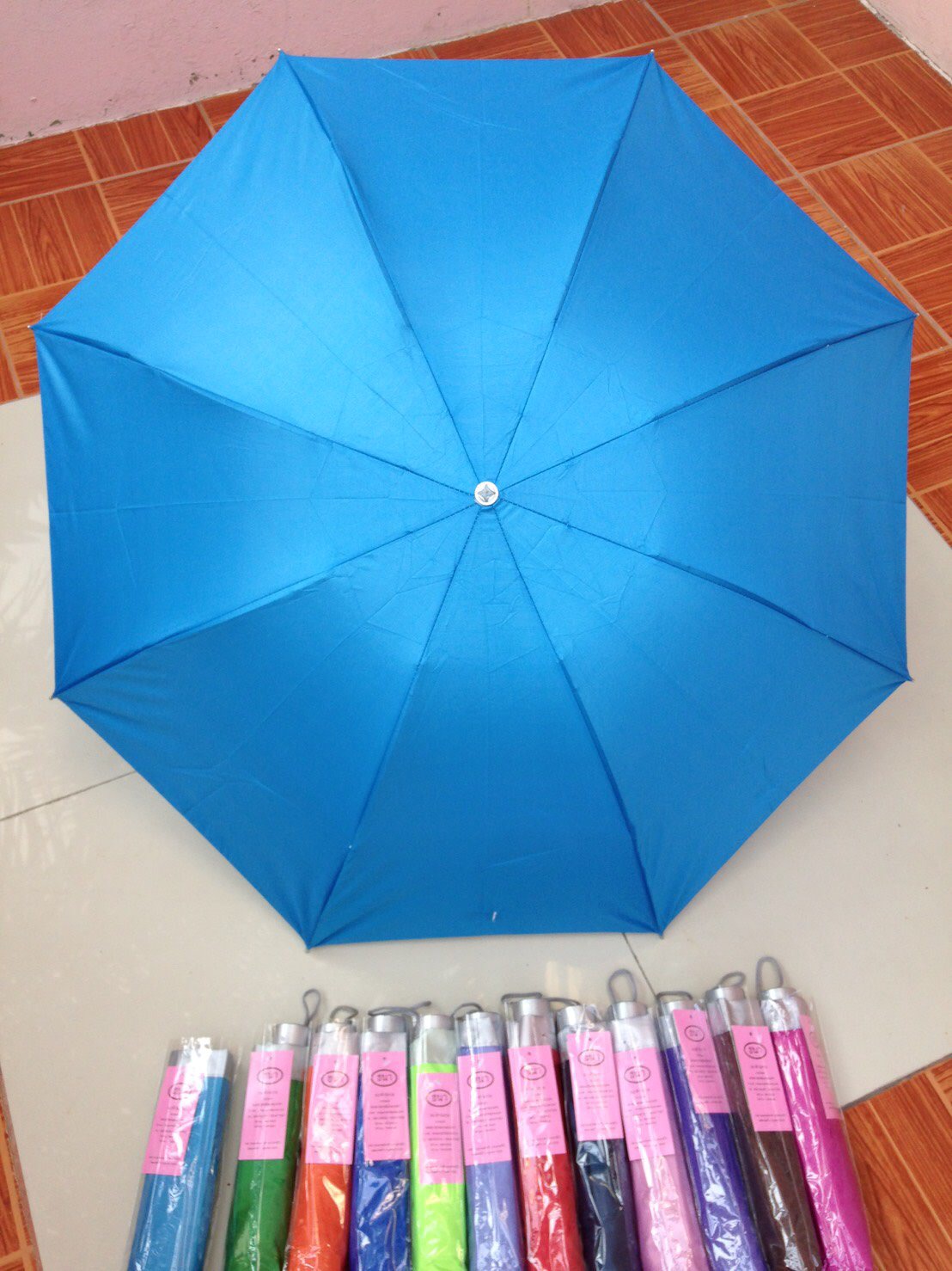 ร่มพับ3ตอนมียูวี8 ก้าน