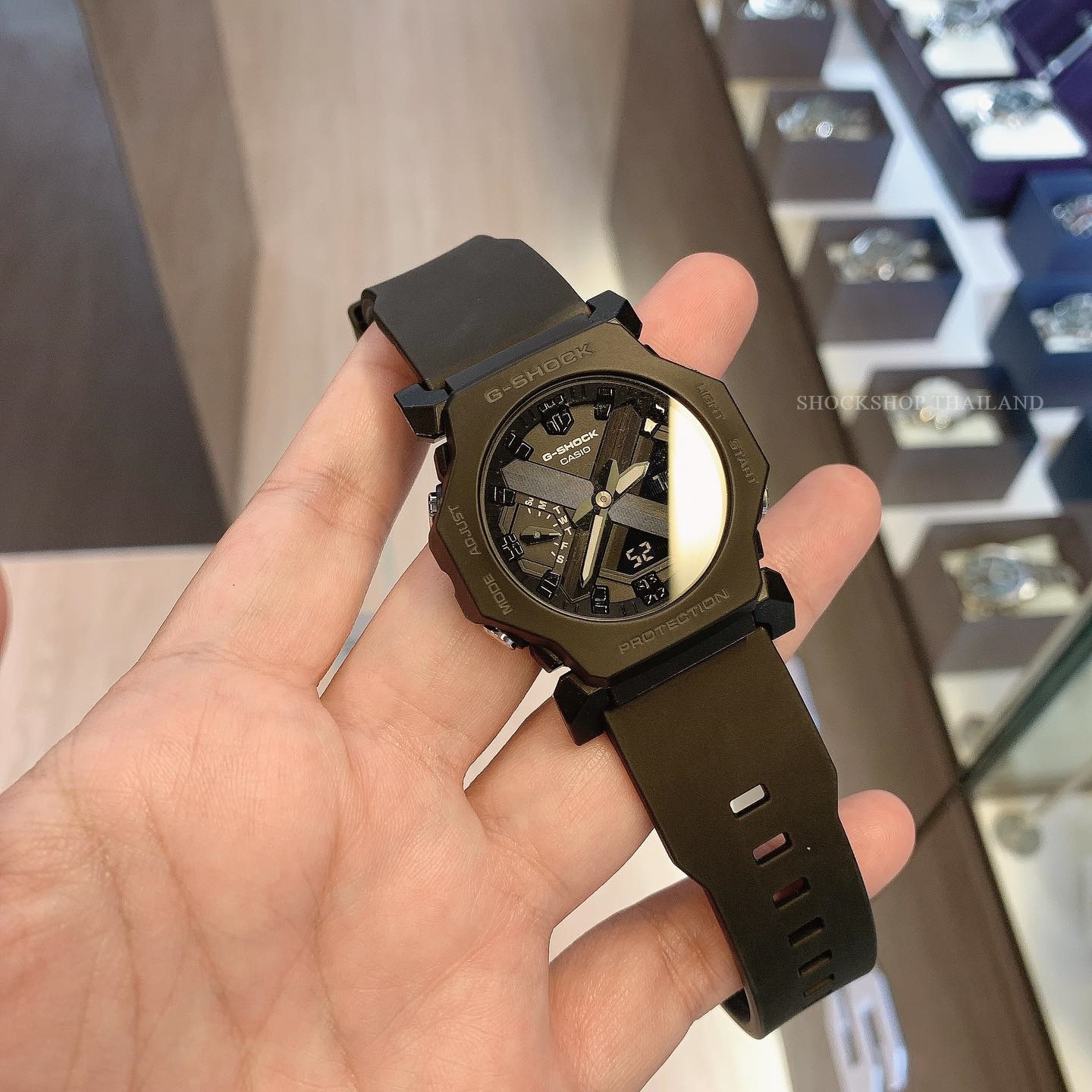 นาฬิกาข้อมือ G-SHOCK รุ่น GA-2300-1A ซีรีส์ GA-2300 จีช็อค