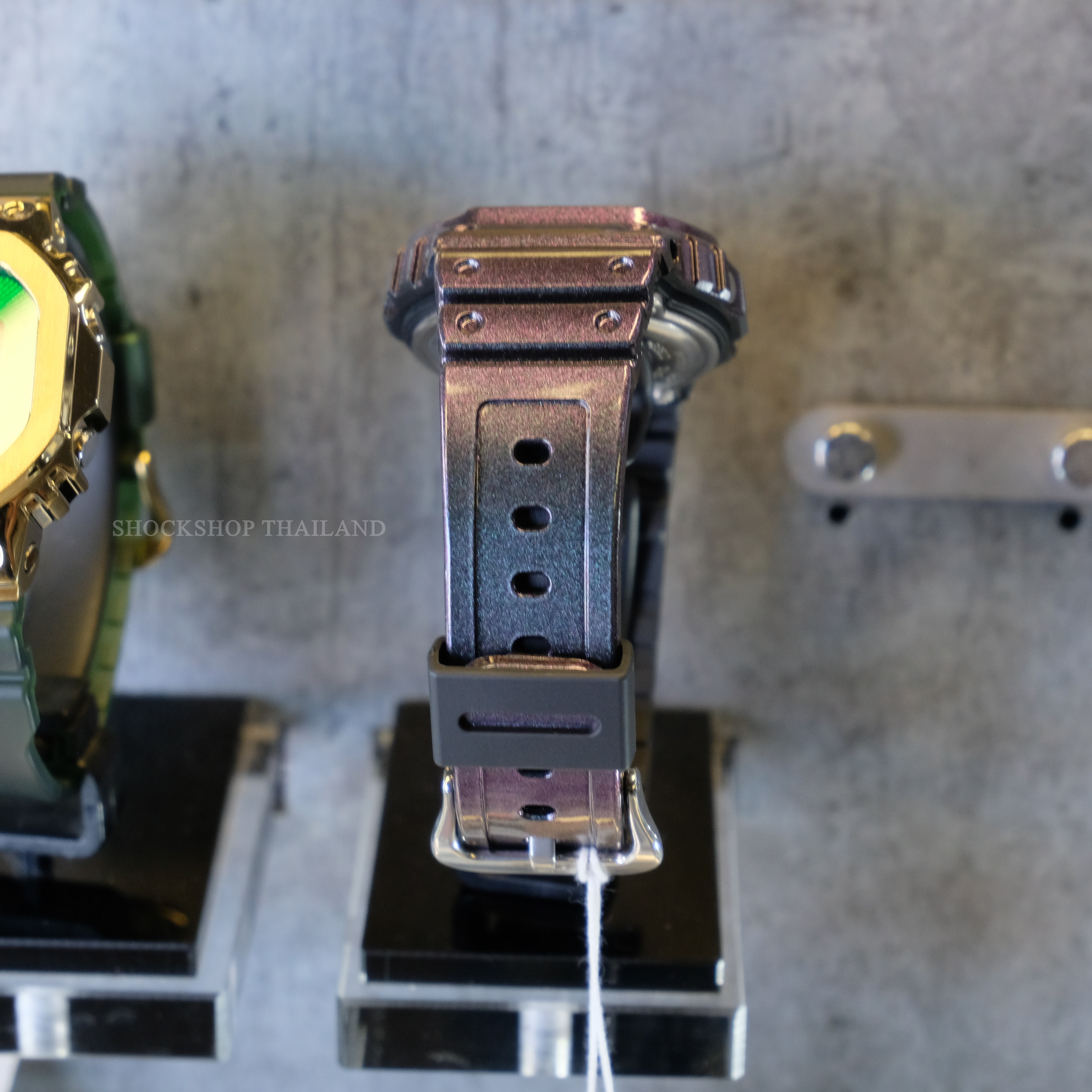 นาฬิกาผู้ชาย G-SHOCK รุ่น DW-B5600AH-6 ซีรีส์ 5600 จีช็อค