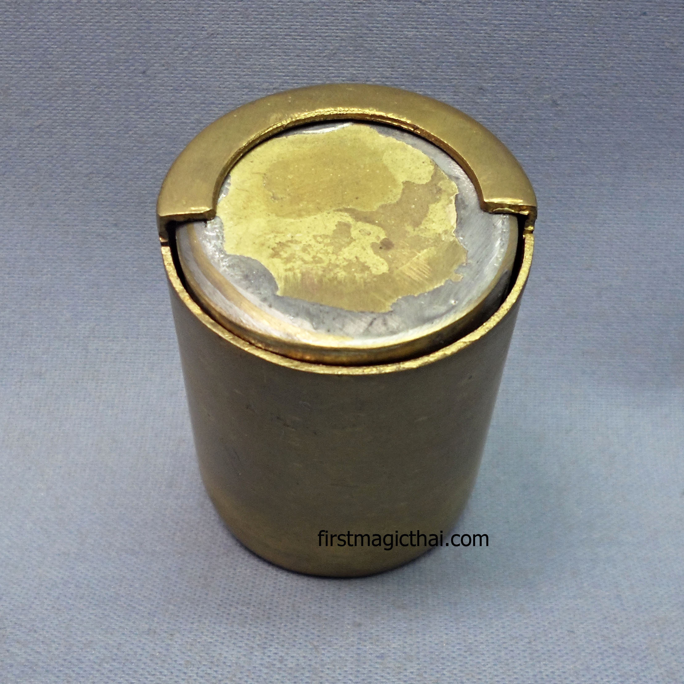 Gimmick ซ่อนเหรียญ half dollar